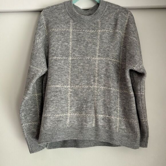 ABERCROMBIE & FITCH Gray Windowpane Plaid Crewneck Sweater Minimalist Size Large - Picture 1 of 4